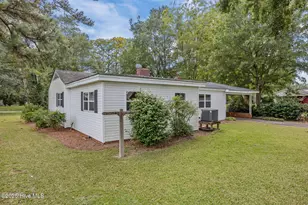 105 W Lakeview Dr, Trenton, NC 28585 - Photo 38