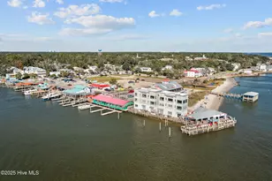 104 SW 30th St, Oak Island, NC 28465 - Photo 68