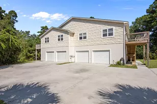 303 Osprey Ridge Dr, Emerald Isle, NC 28594 - Photo 2