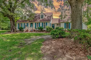206 Maplewood Dr, Goldsboro, NC 27534 - Photo 1