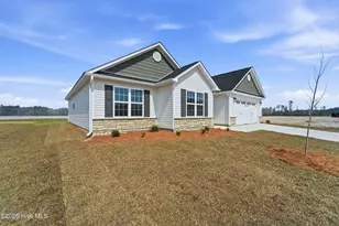 210 Windsor Run Blvd, Jacksonville, NC 28546 - Photo 2