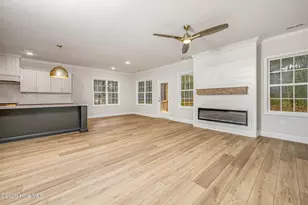 28941 Pinedale Ct, Wagram, NC 28396 - Photo 18