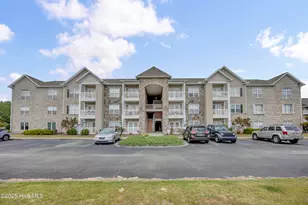 618 Condo Club Dr, Wilmington, NC 28412 - Photo 2