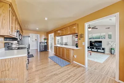 132 Edgewater Drive, Shiloh, NC 27974 - Photo 18
