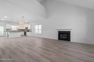 1021 Ivory Ln, West End, NC 27376 - Photo 2