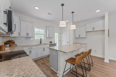 1001 Ivory Lane, West End, NC 27376 - Photo 10