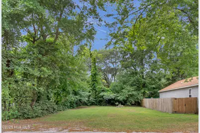 17 Montgomery Avenue, Wilmington, NC 28405 - Photo 8