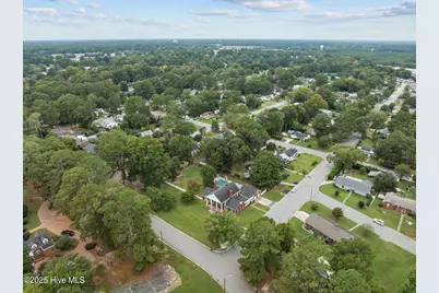 800 S Howard Circle, Tarboro, NC 27886 - Photo 18