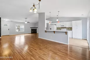 118 Magnolia Ln, Hubert, NC 28539 - Photo 10