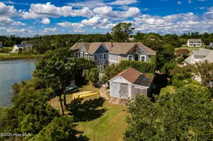 102 Gibbs Cir, Beaufort, NC 28516 - Photo 6