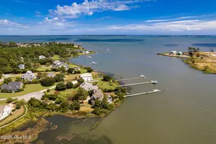 102 Gibbs Cir, Beaufort, NC 28516 - Photo 4