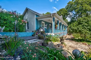512 W Nash St, Spring Hope, NC 27882 - Photo 1