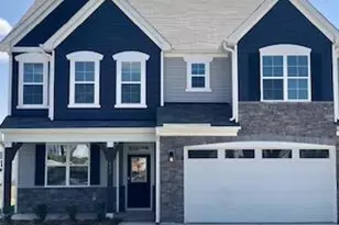 575 Midsummer St, Aberdeen, NC 28315 - Photo 1