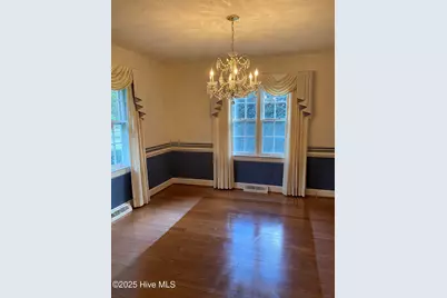 203 Brentwood Drive N, Wilson, NC 27893 - Photo 4
