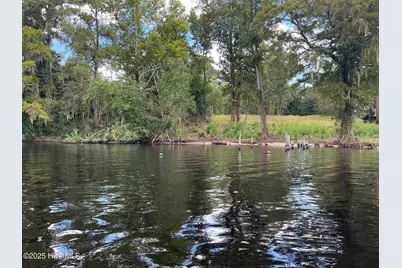 2321-B Chinquapin Road, New Bern, NC 28562 - Photo 2