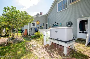 217 Broad St, Beaufort, NC 28516 - Photo 34
