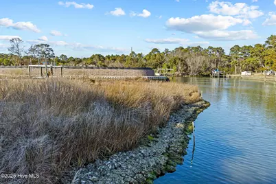 113 Cape Point Boulevard, Cape Carteret, NC 28584 - Photo 10