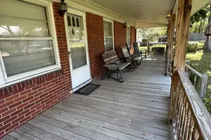 928 Village Rd, Leland, NC 28451 - Photo 2