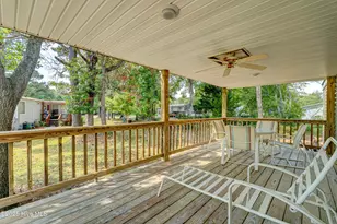 609 Outrigger Ct, Hampstead, NC 28443 - Photo 32