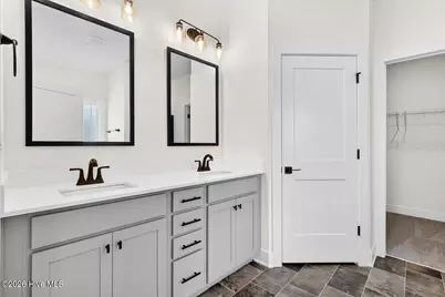 102 Brighton Street, La Grange, NC 28551 - Photo 24