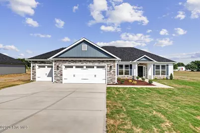 102 Brighton Street, La Grange, NC 28551 - Photo 2