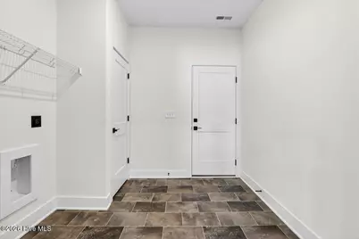 102 Brighton Street, La Grange, NC 28551 - Photo 14