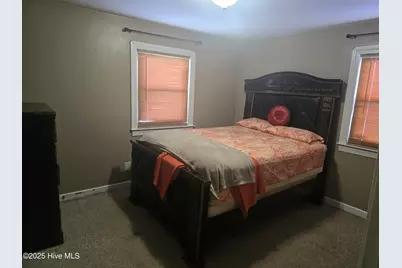 216 E Troy Street, Ahoskie, NC 27910 - Photo 12