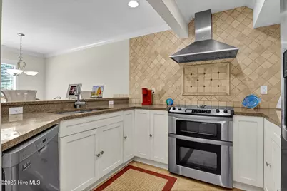 100 Driftwood Court, Wrightsville Beach, NC 28480 - Photo 18