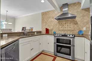 100 Driftwood Ct, Wrightsville Beach, NC 28480 - Photo 18
