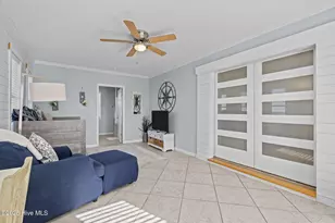 205 Barefoot Ln, Atlantic Beach, NC 28512 - Photo 4
