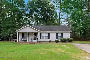 154 Creekside Dr, Four Oaks, NC 27524 - Photo 1