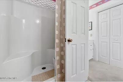 142 Brunswick Avenue E # B, Holden Beach, NC 28462 - Photo 34