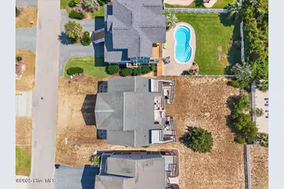 142 Brunswick Avenue E # B, Holden Beach, NC 28462 - Photo 6