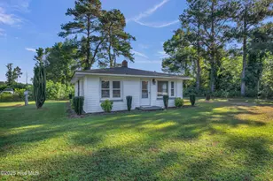 351 Green Swamp Rd S, Bolton, NC 28423 - Photo 2