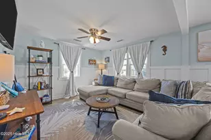 409 Bridgers Ave, Topsail Beach, NC 28445 - Photo 10