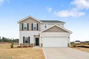 515 Ashley Hts Dr, Aberdeen, NC 28315 - Photo 2