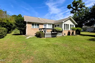 812 Pelican Dr, New Bern, NC 28560 - Photo 8