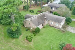 812 Pelican Dr, New Bern, NC 28560 - Photo 18