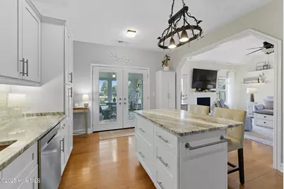 102 Bayshore Court, Maple, NC 27956 - Photo 16