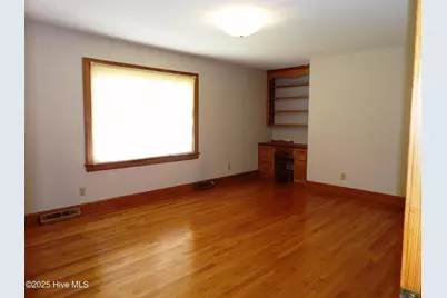 3300 Nash Street N, Wilson, NC 27896 - Photo 2