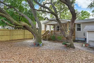 140 NW 9th St, Oak Island, NC 28465 - Photo 30