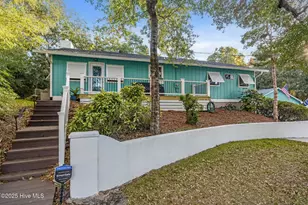 201 Hoop Pole Creek Dr, Atlantic Beach, NC 28512 - Photo 2