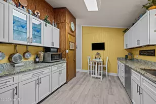 201 Hoop Pole Creek Dr, Atlantic Beach, NC 28512 - Photo 12