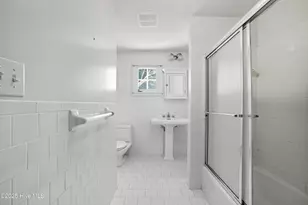 206 W Eden St, Edenton, NC 27932 - Photo 20