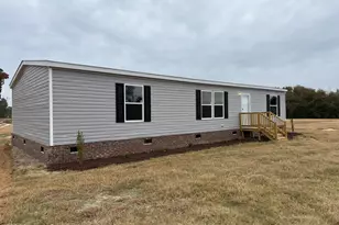 2227 Twisted Hickory Rd, Elizabethtown, NC 28337 - Photo 2