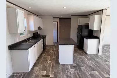 2251 Twisted Hickory Road, Elizabethtown, NC 28337 - Photo 6
