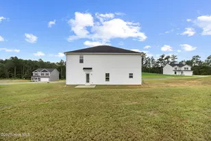 501 Traveller Wy, Raeford, NC 28376 - Photo 2