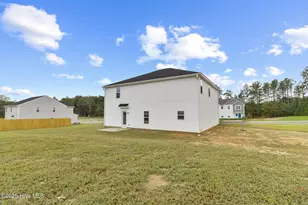 501 Traveller Wy, Raeford, NC 28376 - Photo 40