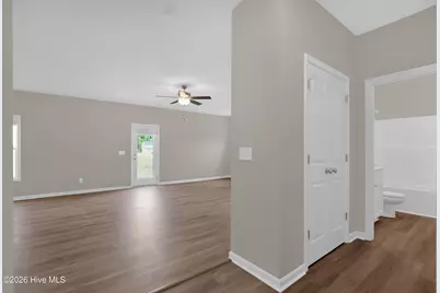 501 Traveller Way, Raeford, NC 28376 - Photo 10