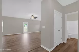 501 Traveller Wy, Raeford, NC 28376 - Photo 10